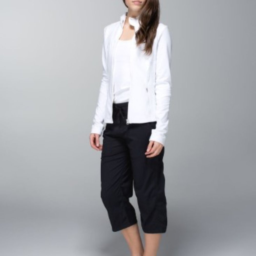 Lululemon Studio Crop Black - Picture 1 of 12